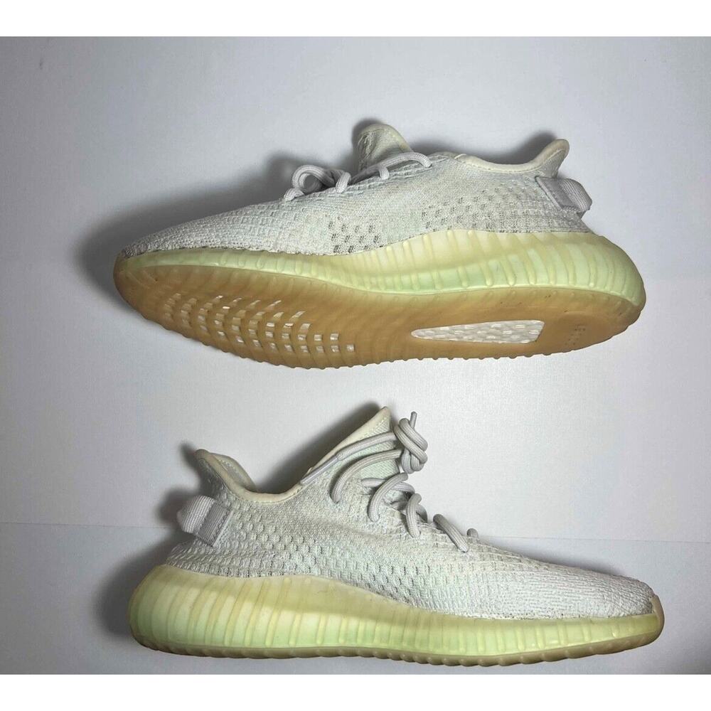 Size 9 - adidas Yeezy Boost 350 V2 Low Hyperspace - Picture 3 of 8
